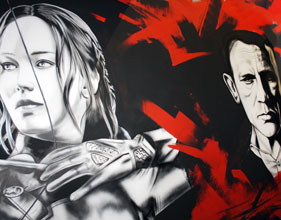 Wandmalerei Kino, Motiv: Catniss und James Bond